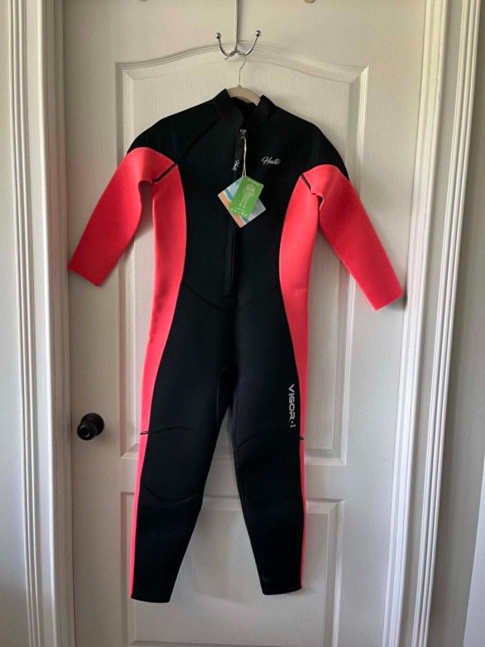 Hevto Vigor 1 Neoprene Full Suit Wetsuit Youth size 18